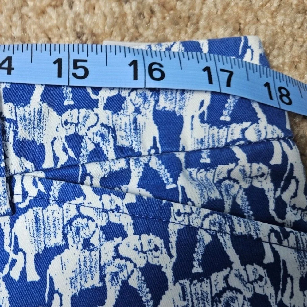 Talbots The Perfect Short Blue White Elephant Novelty Print Chino Shorts Size 12